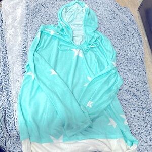 Velle by Kim travel hoodie sweater long small